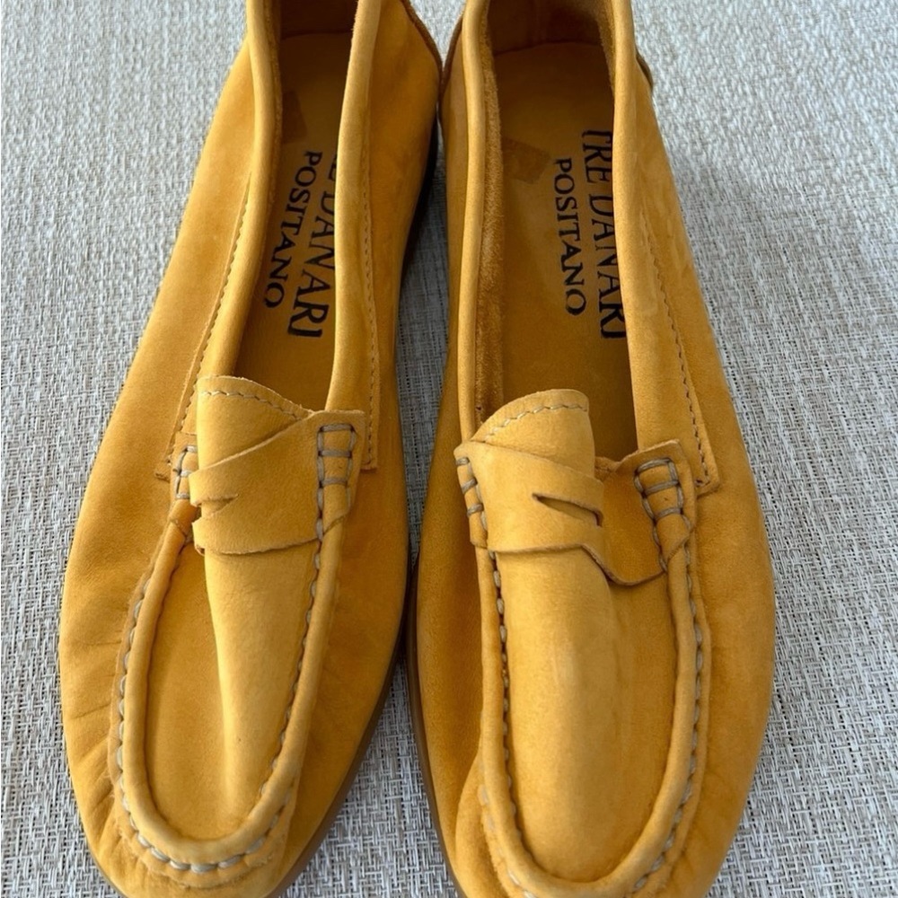 NEW!!! Women’s Positano Italy Gold Suede Loafers